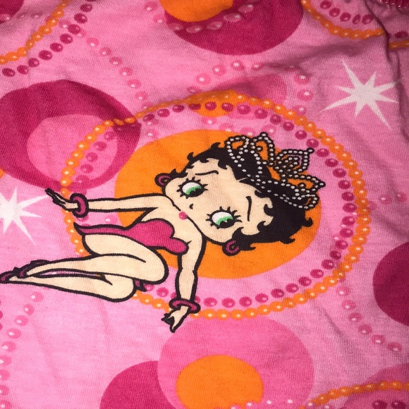 - Brand new Betty boop PJ set! - Picture 7 of 8